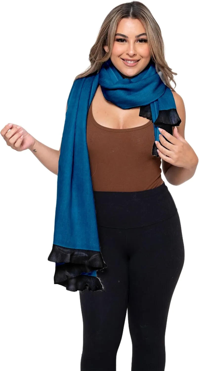 Alpaca Land, Handmade Ecuadorean Alpaca Wool Shawls