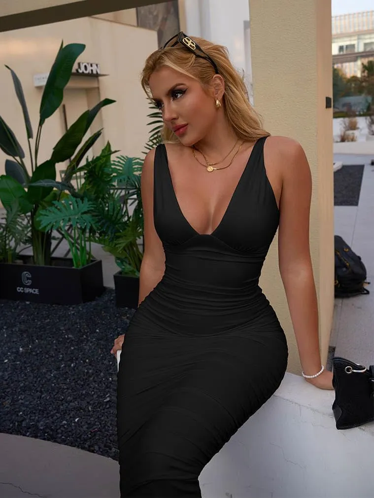BEAGIMEG Women's Sexy Ruched Sleeveless Deep V Elegant Cocktail Evening Party Maxi Dress
