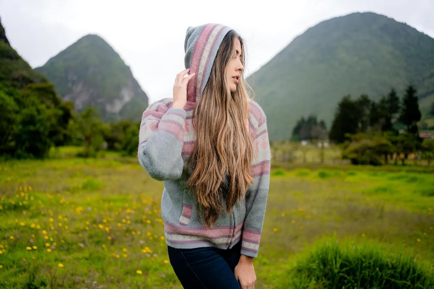 Handmade Alpaca Sweater, Vibrant Colors, Soft and Hypoallergenic, Crafted by Otavalenos Artisans in Ecuador