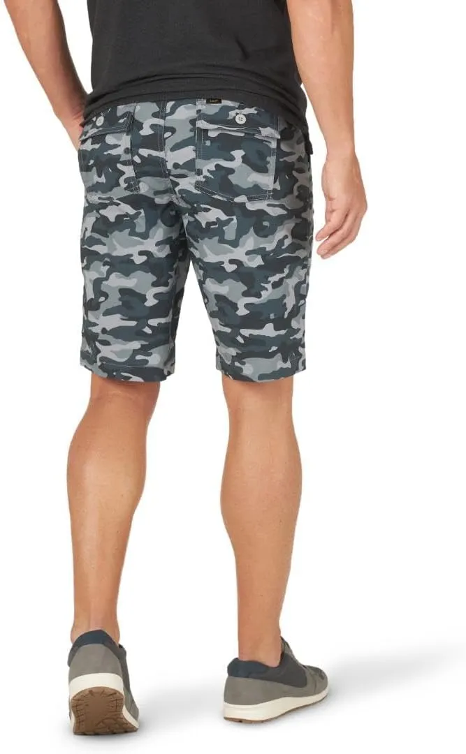 Lee Men's Extreme Motion Relaxed Fit Utility Flat Front Short