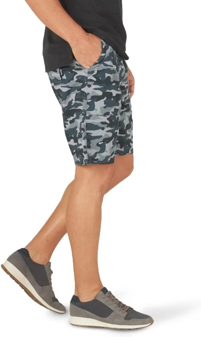 Lee Men's Extreme Motion Relaxed Fit Utility Flat Front Short