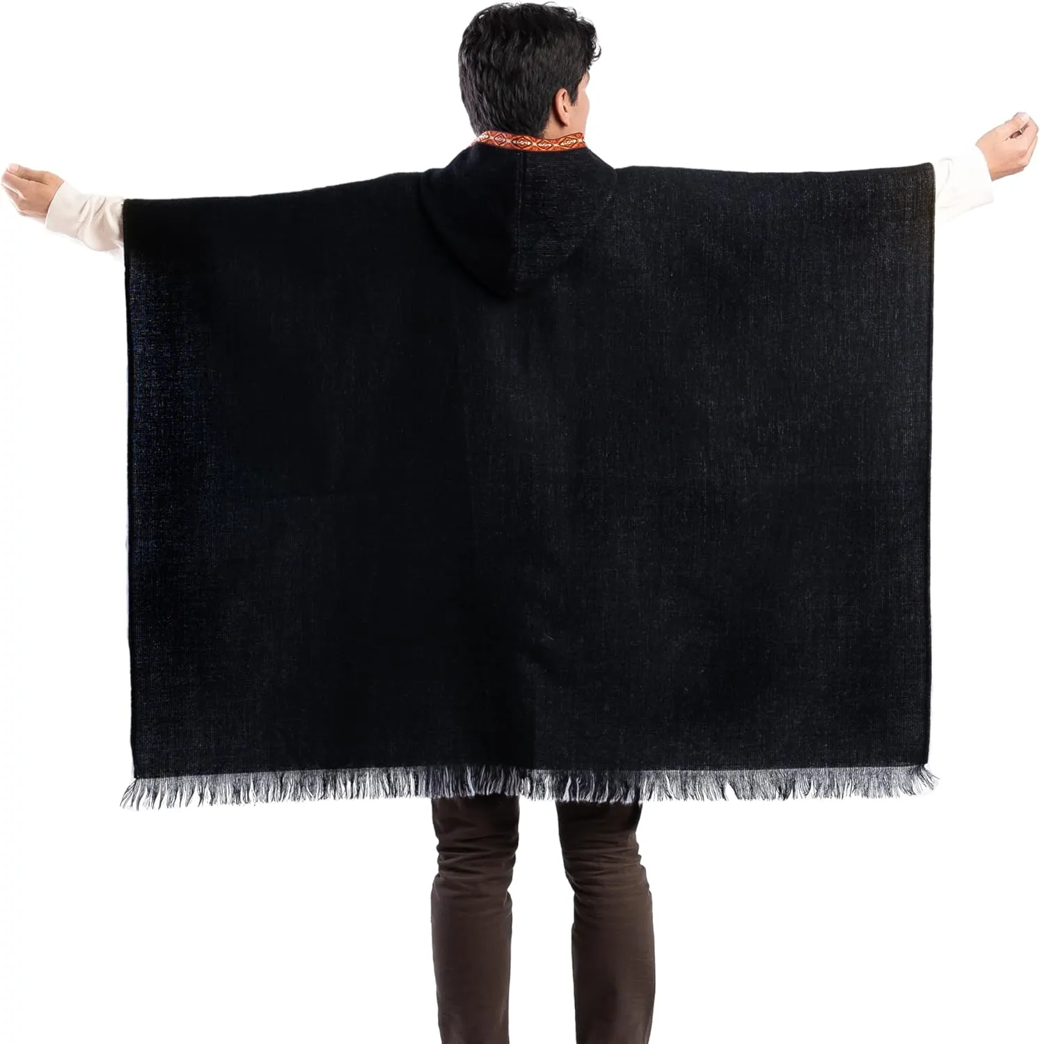 QISU Alpaca Wool Poncho, Handmade in Ecuador, Thick, Warm and Alpaca Wool Poncho, Lightweight and Soft