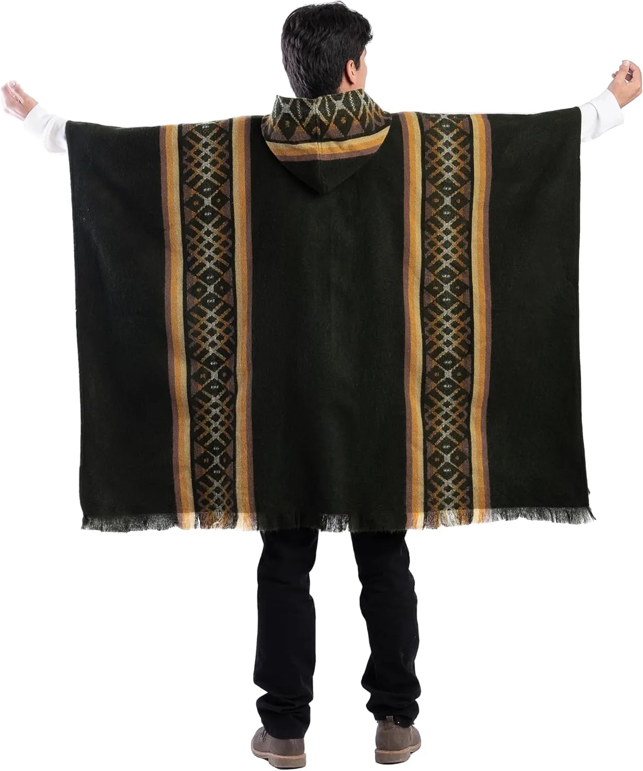 QISU Alpaca Wool Poncho, Handmade in Ecuador, Thick, Warm and Alpaca Wool Poncho, Lightweight and Soft