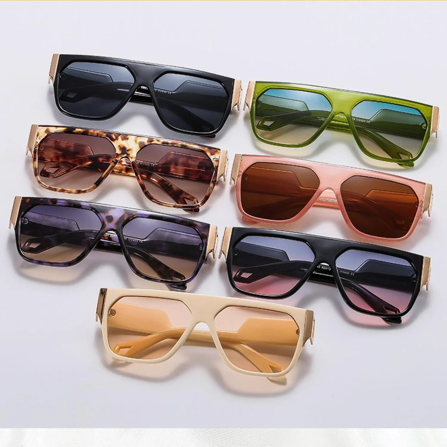 Retro Luxury Frame Square Sunglasses for Men Women Trendy Outdoors Travels Driving Sunglasses Uv400