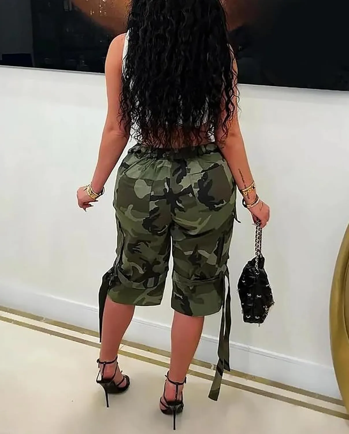 Voghtic Women’s Camouflage Cargo Shorts Casual High Waisted Ripped Frayed Stretchy Jeans Shorts with Pockets