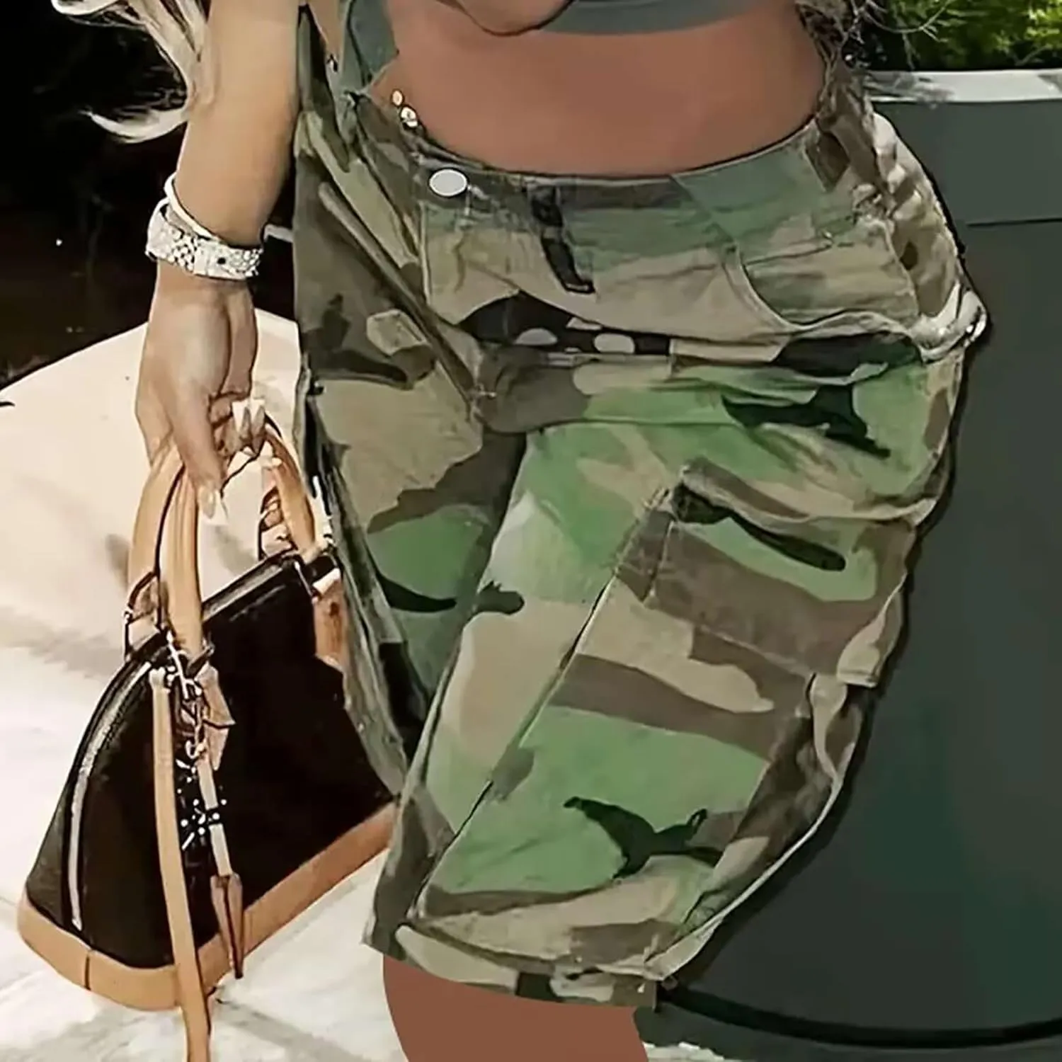Voghtic Women’s Camouflage Cargo Shorts Casual High Waisted Ripped Frayed Stretchy Jeans Shorts with Pockets