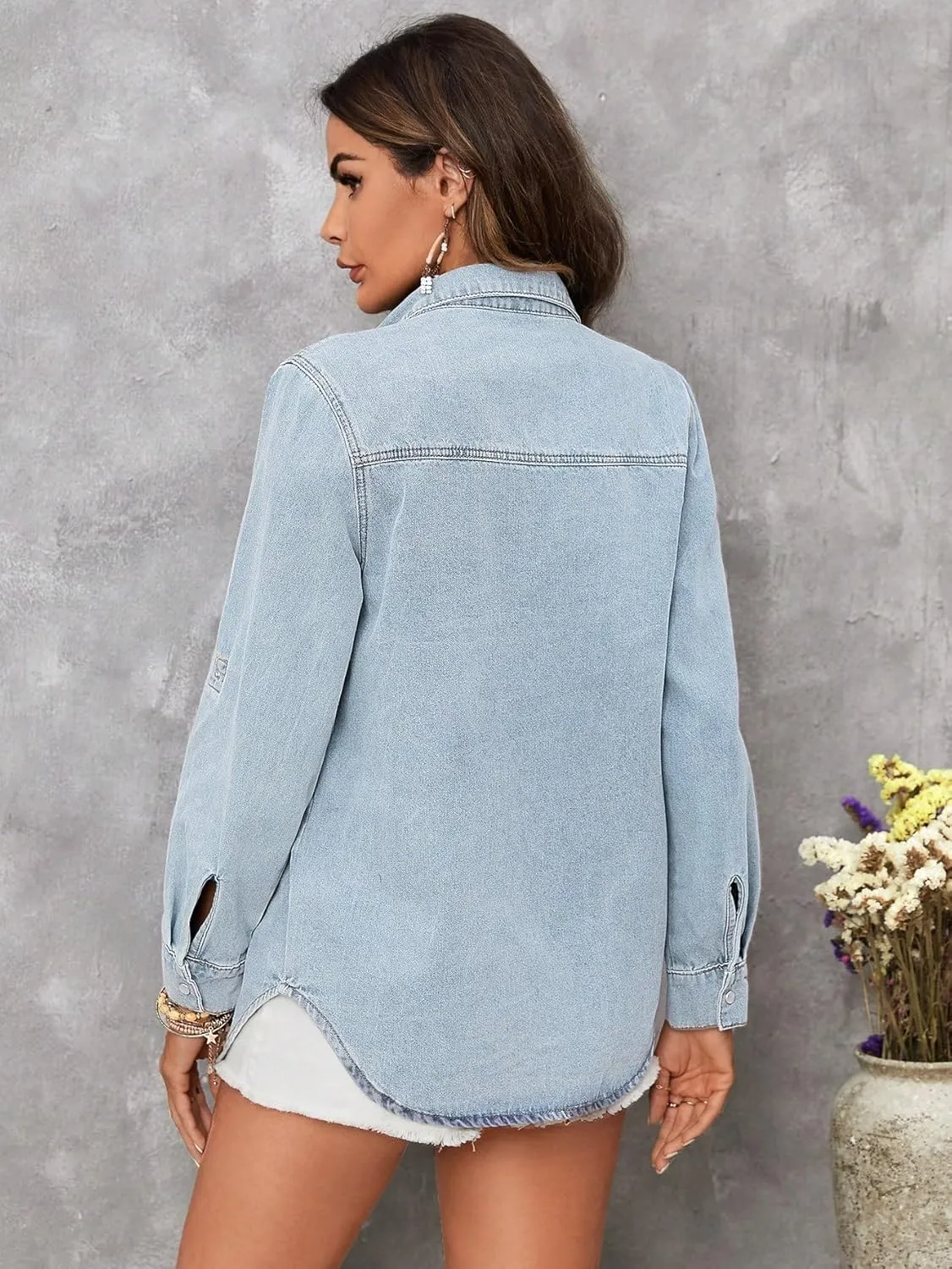 WDIRARA Women's Button Down Denim Jacket Roll Up Long Sleeve Collared Jean Shacket