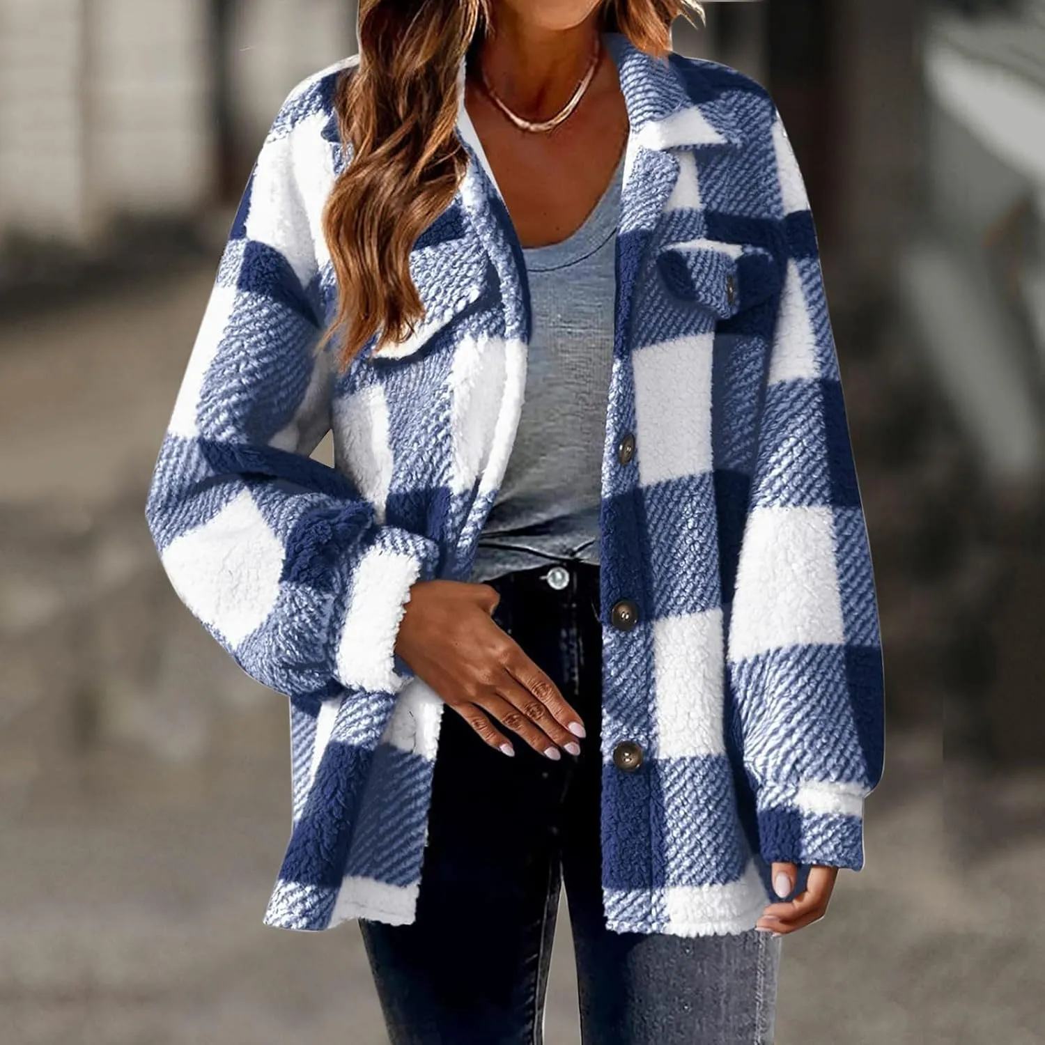 Women Fleece Coats Trendy 2024 Winter Warm Jackets Comfy Soft Lightweight Fuzzy Outerwear Plus Size Zipper Hoodies